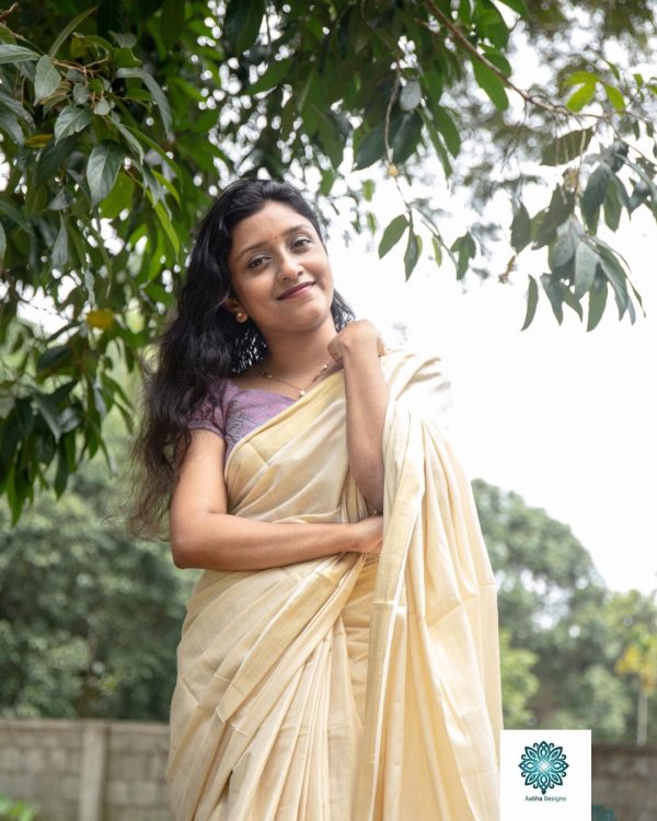 Kerala Tissue White Saree